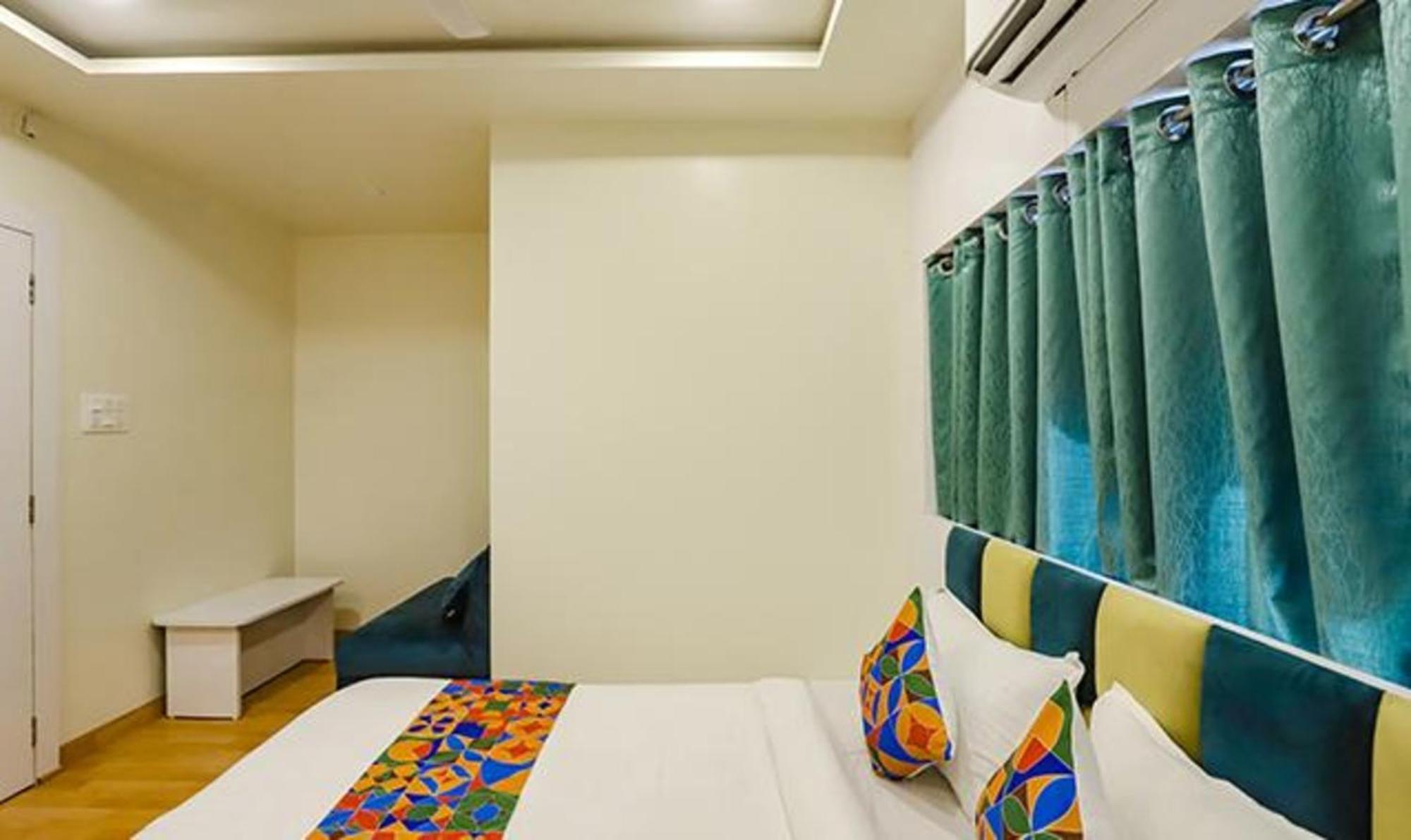 Fabhotel Parashar Nagpur Bagian luar foto